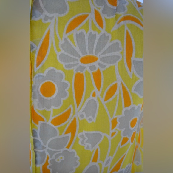 60’s Floral Drop Waist Mini Dress - Size Small - Picture 8 of 8